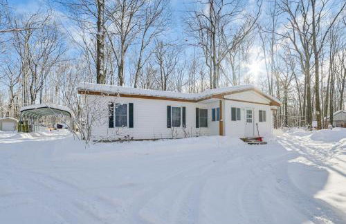 1 Mi to Otsego Lake Pet Friendly Family Home - Foto 4