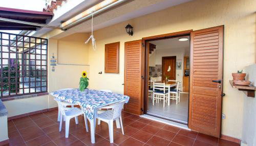 Limbara Ichnos House - Foto 2, Garden