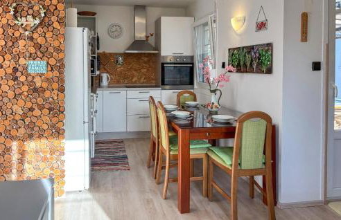 2 Bedroom Lovely Home In Drazice - Foto 10