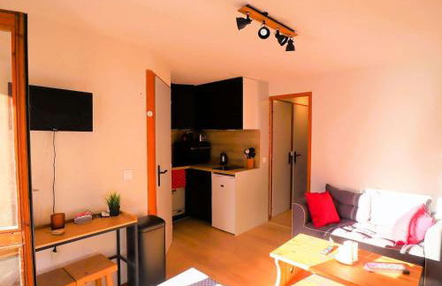 Appartement rénové au cœur d'Arêches-Beaufort, proche pistes, balcon plein sud, piscine, pour 4 pers. - FR-1-342-167 - Foto 7