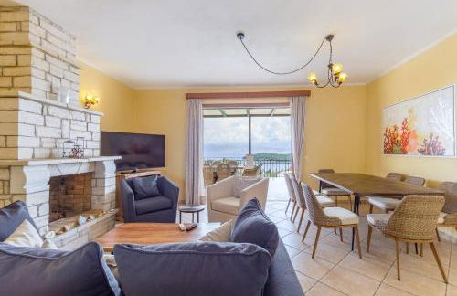 Triade IONICA Villas by Rodostamo Collection - Photo 73