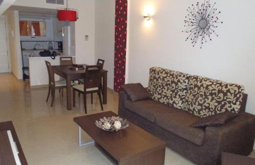 PAULINA EL BOSQUE - Foto 3