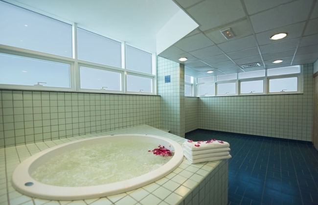 Emirates Grand Hotel - Photo 80