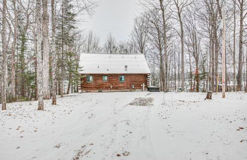 Rhinelander Waterfront Cabin with Deck and Fire Pit! - Foto 36