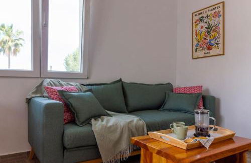 House with swimming pool and amazing sea and mountain views in Montgó, Denia - Photo 14