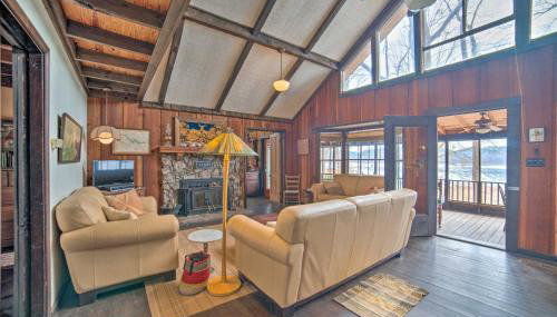Authentic Retreat w/ Private Dock on Coosa River! - Foto 4