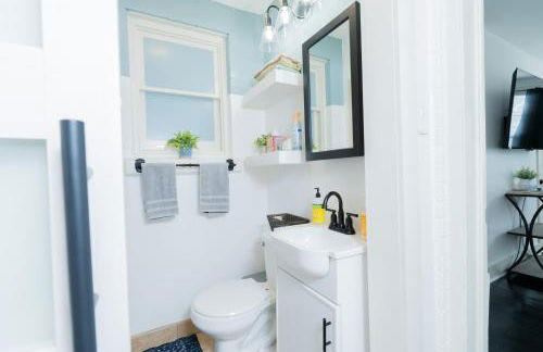 Hidden Gem Near Plaza Mall - Mi Casita McAllen - Foto 43