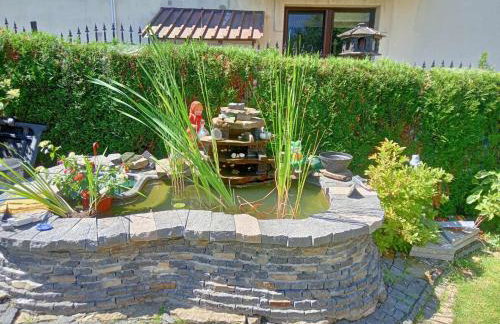 POD RÓŻĄ - Foto 28