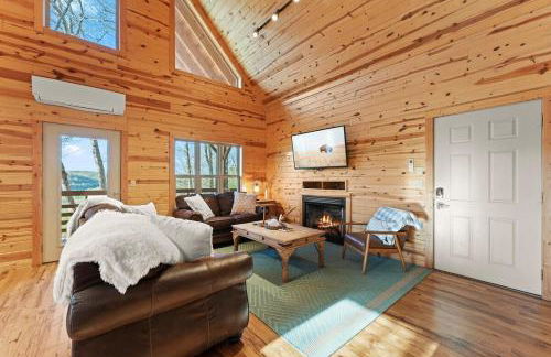 Cabin 4 Mtn View Cabin Near River with Fire Pit and Hot Tub - Foto 8