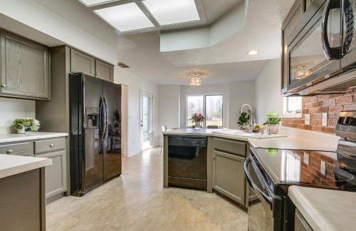 Tranquil Fort Wayne Home 7 Mi to Downtown - Foto 11