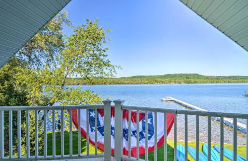 Lakefront Bellaire Getaway with Kayaks, Dock and Grill - Foto 29