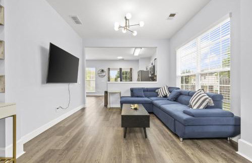 3BR Family Retreat with Modern Comforts - Foto 12