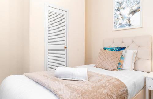 Spacious 3 Bed House - Garden - Netflix - Free Street Parking - Harborne 122G - Foto 27