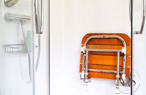 Spacious 6BR Villa in 32 Le More Birmingham with 7 Beds and Free Onsite Parking - Foto 36