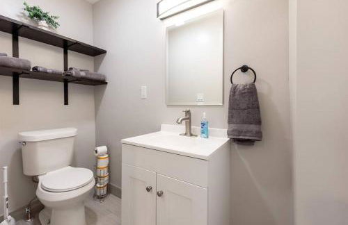 New! Luxury 1BR Flat near Downtown Mount Clemens - Foto 26