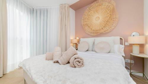 Aurora Stays by Charming - Parking cubierto gratis - Foto 2, towels