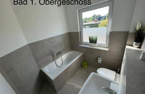 Doppelhaushälfte mit Terrasse - Foto 30