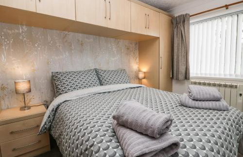 Time and Tide - Photo 20