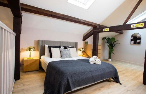 Spacious 3-Bed Retreat - Modern & Super Central - Foto 14