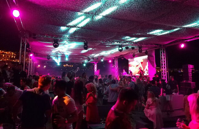 Reservas VIP para vida nocturna y diurna desde Mykonos - Foto 14