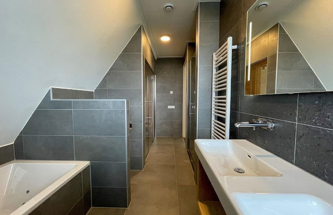 Villa by Tjeukemeer With Sauna & Whirlpool - Foto 22