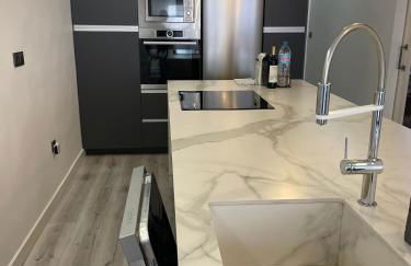 Alicante City Suite 2 - Photo 16