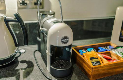 Luxury 2-Bed Apt by Royal Albert Dock & M&S Arena - Foto 14