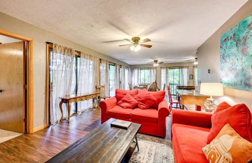 Artists Retreat at Sky Valley with Balcony and Deck - Foto 8