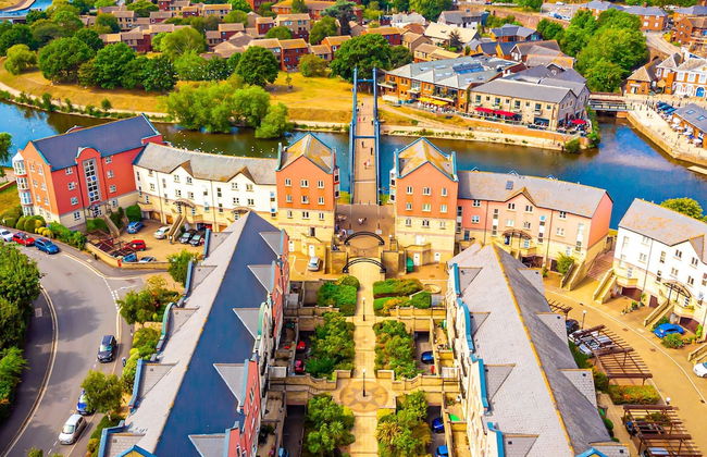 Cathedral Yard in Exeter - Foto 44