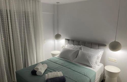 Thea Suite - Photo 9