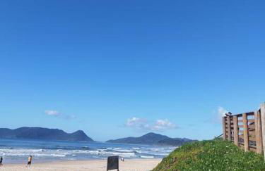 Casa praia do Campeche,perto do Aeroporto e praia - Foto 24