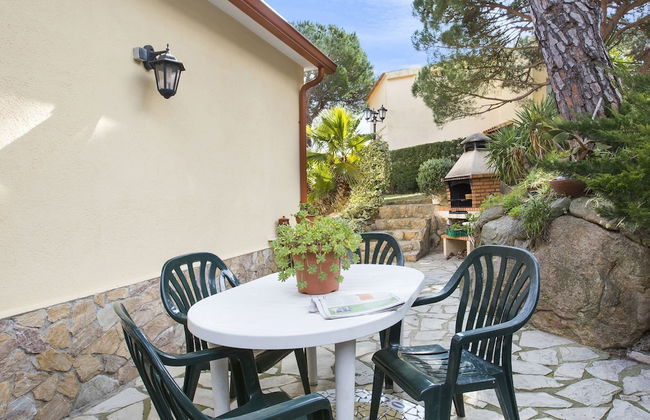 Serene Villa in Lloret de Mar With Private Swimming Pool - Foto 4