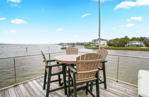 Bayside Retreat Bring your boat private boat ramp at this fabulous bayfront home - Foto 4
