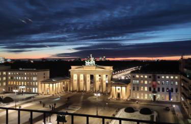 NexLiving Berlin Brandenburger Tor - Foto 1