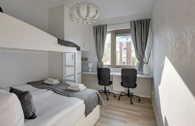 Waterlane Riverside - SPA, Pool, Gym & Parking by Downtown Apartments - Foto 7