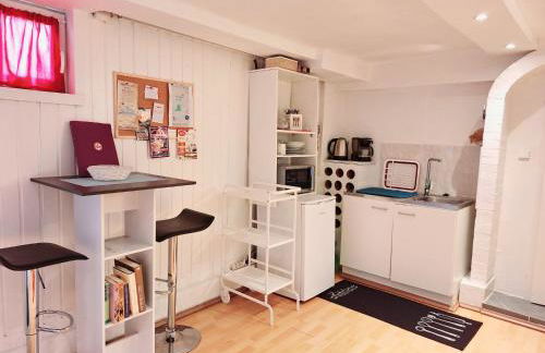 Basement Room - Foto 1