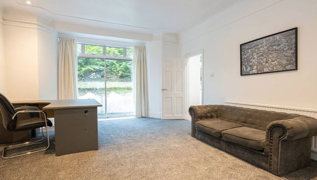 Spacious House With Parking Near Heaton Park - Foto 3, Camera