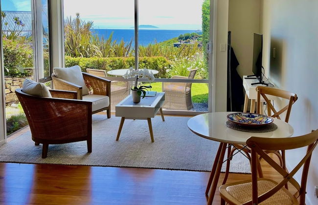 Watermark Studio Apartments - Photo 3