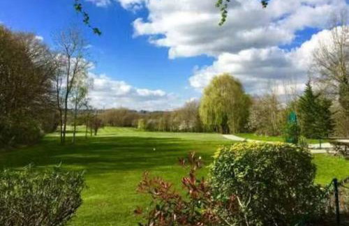 2BR with parking, Mill Hill, NW London, 10min Tube - Foto 26