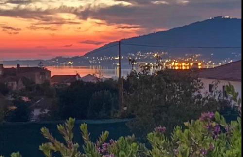 Casa do Vale - Moradia-Rio Minho-Seixas-Caminha - Casa de férias completa com piscina - Foto 1