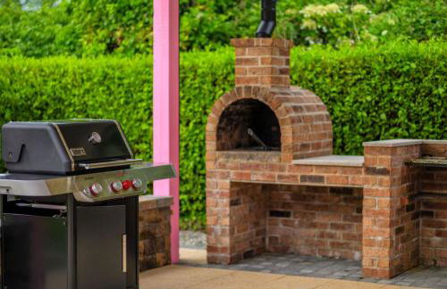 Lilys Pink House - Photo 79