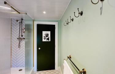 Muddy Boots-Arcade Royale - Photo 35