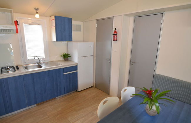 Nice Chalet with Terrace near Sea - Foto 5