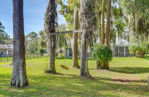 Dock, Lanai and Pool! Modern Red Bug Lake Retreat - Foto 32