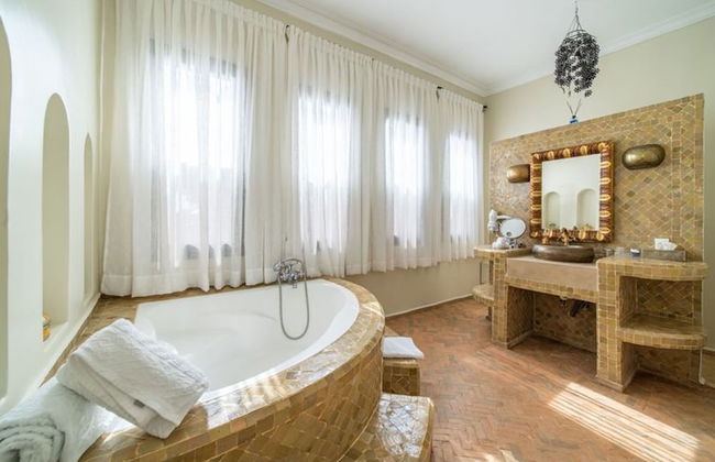 Villa With Heated Pool Breakfast Included - by Feelluxuryholidays - Foto 21