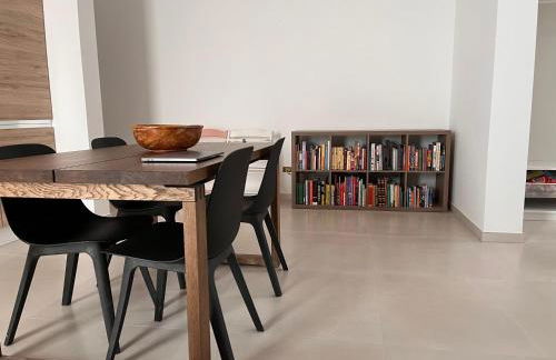 Newly Renovated-Holiday house with large garden - Foto 4