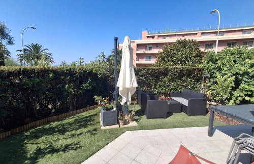 Lovely apartment with private garden and a swimming-pool - Foto 10