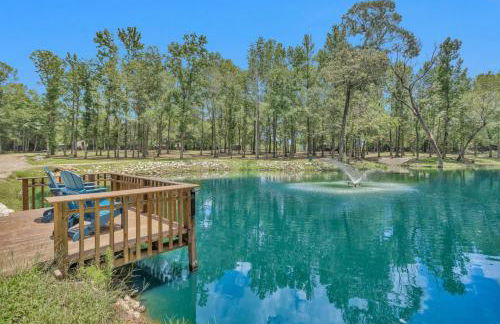 Secluded Luxury Wagon with Pond, King Bed, Full Bath, Patio - Foto 27