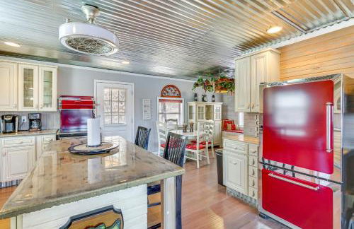 Lake Days and BBQ Fun Climax Springs Retreat! - Foto 6