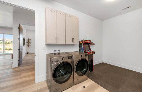 Cliffside Modern Villa - Lower Level - Foto 16